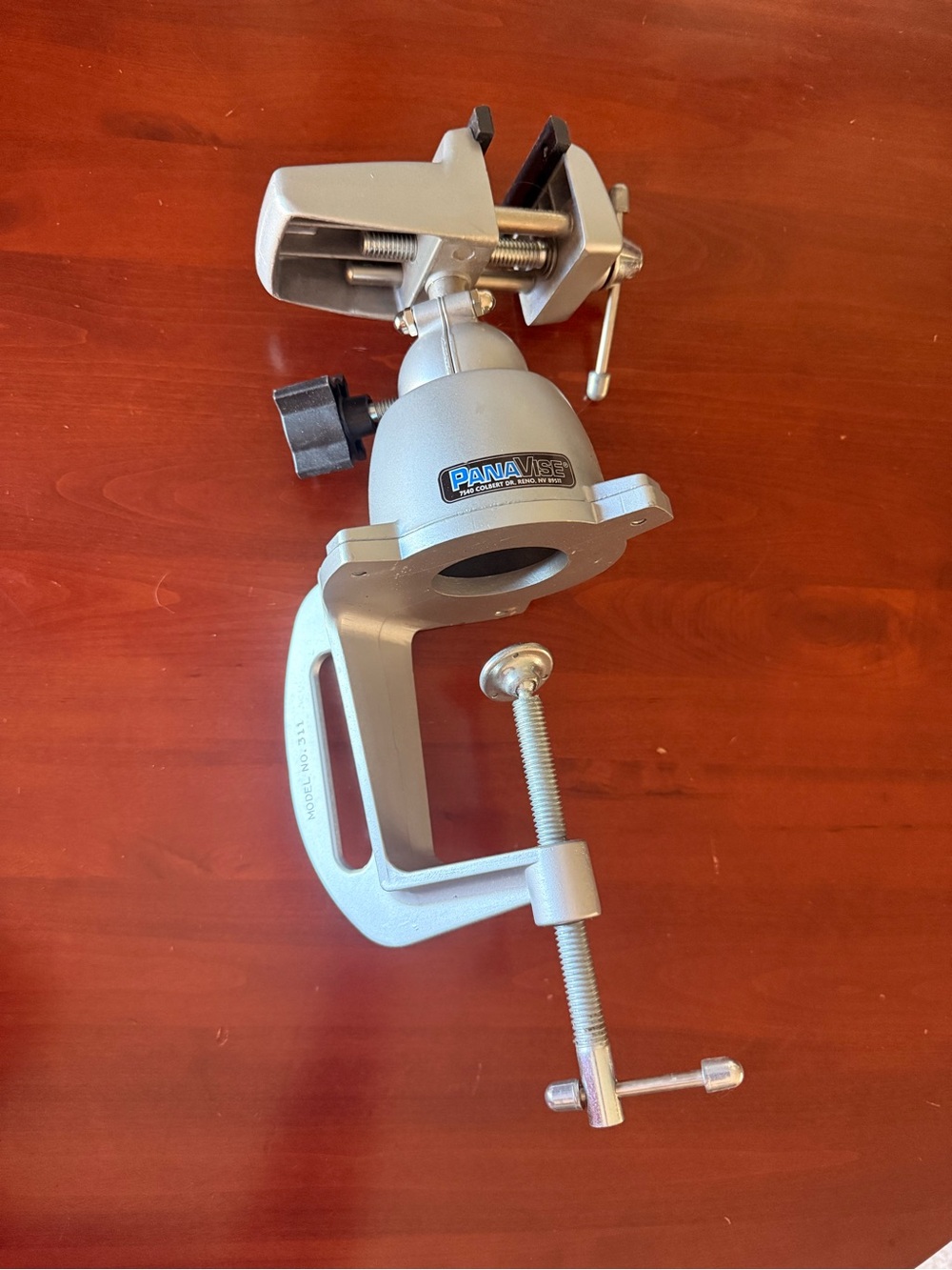 PanaVise Adjustable Bench Vise Clamp in Light Gray